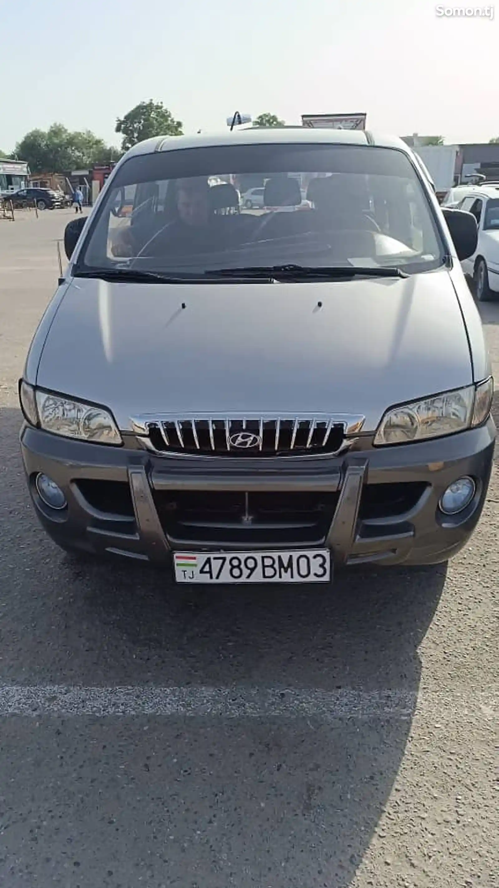 Микроавтобус Hyundai Starex, 2001-4