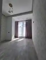 2-комн. квартира, 11 этаж, 70м², шохмансур-5