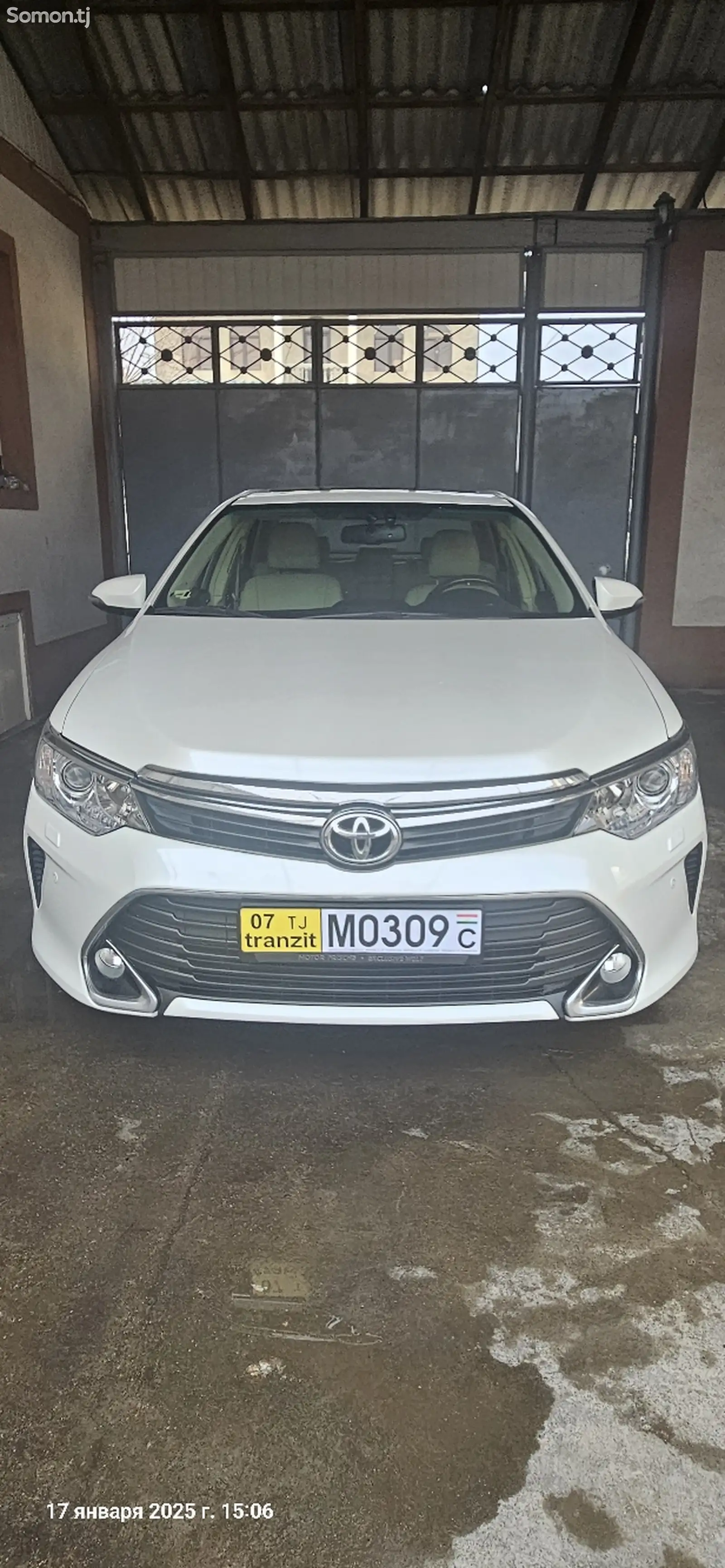 Toyota Camry, 2015-1