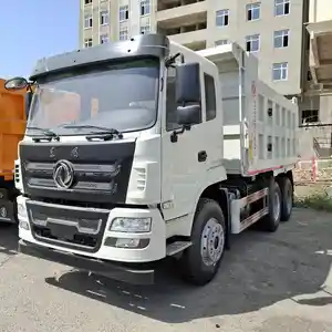 Самосвал Dongfeng, 2024