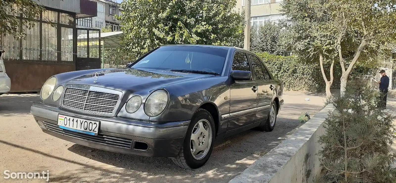 Mercedes-Benz E class, 1999-4