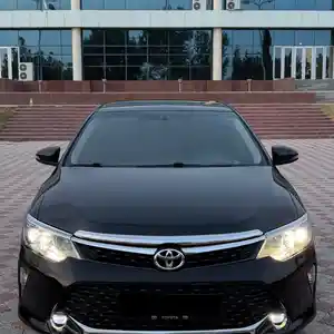 Toyota Camry, 2018