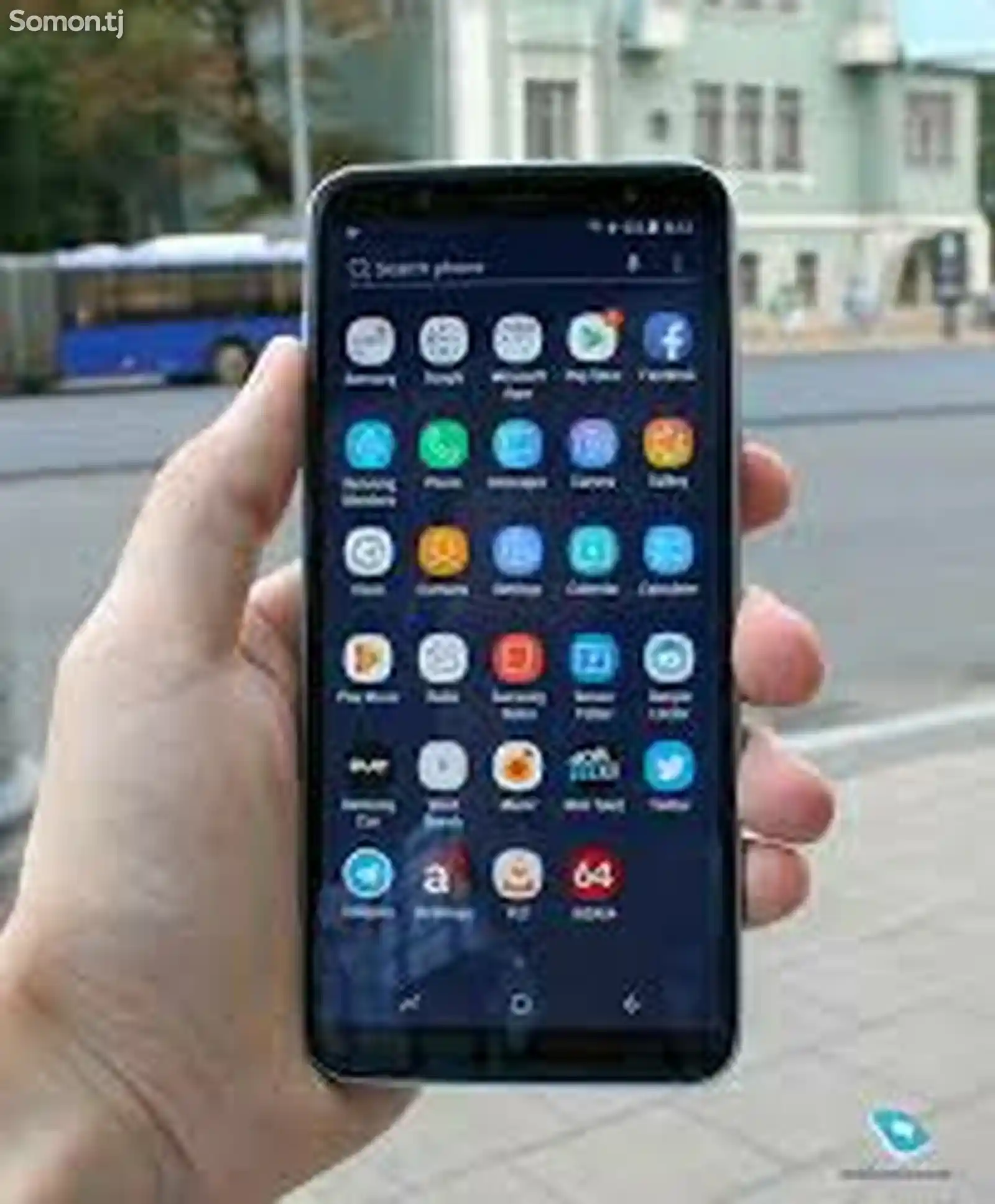 Samsung Galaxy J8-1