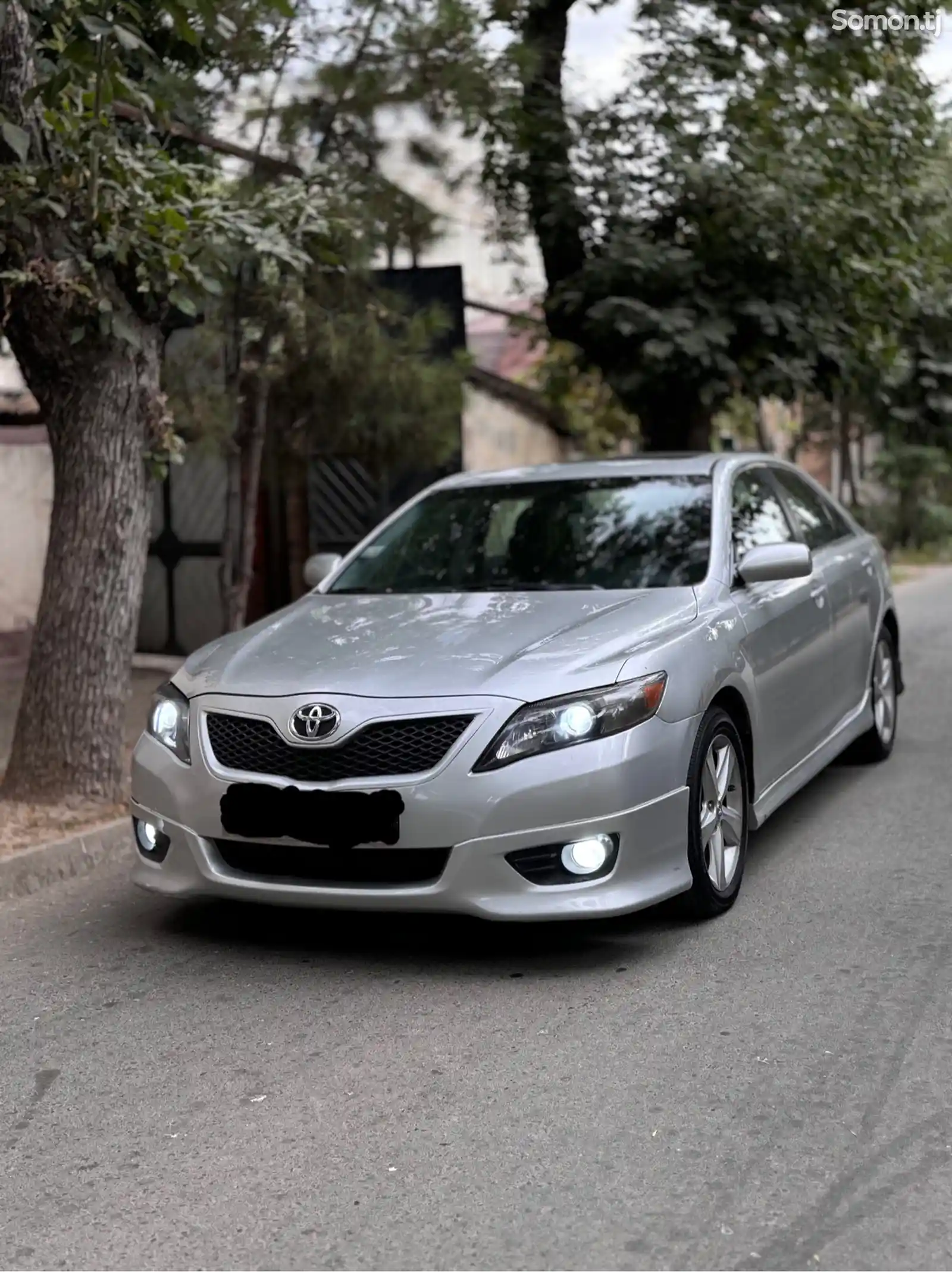 Toyota Camry, 2010-4