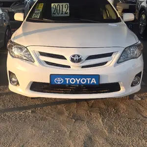 Toyota Corolla, 2012