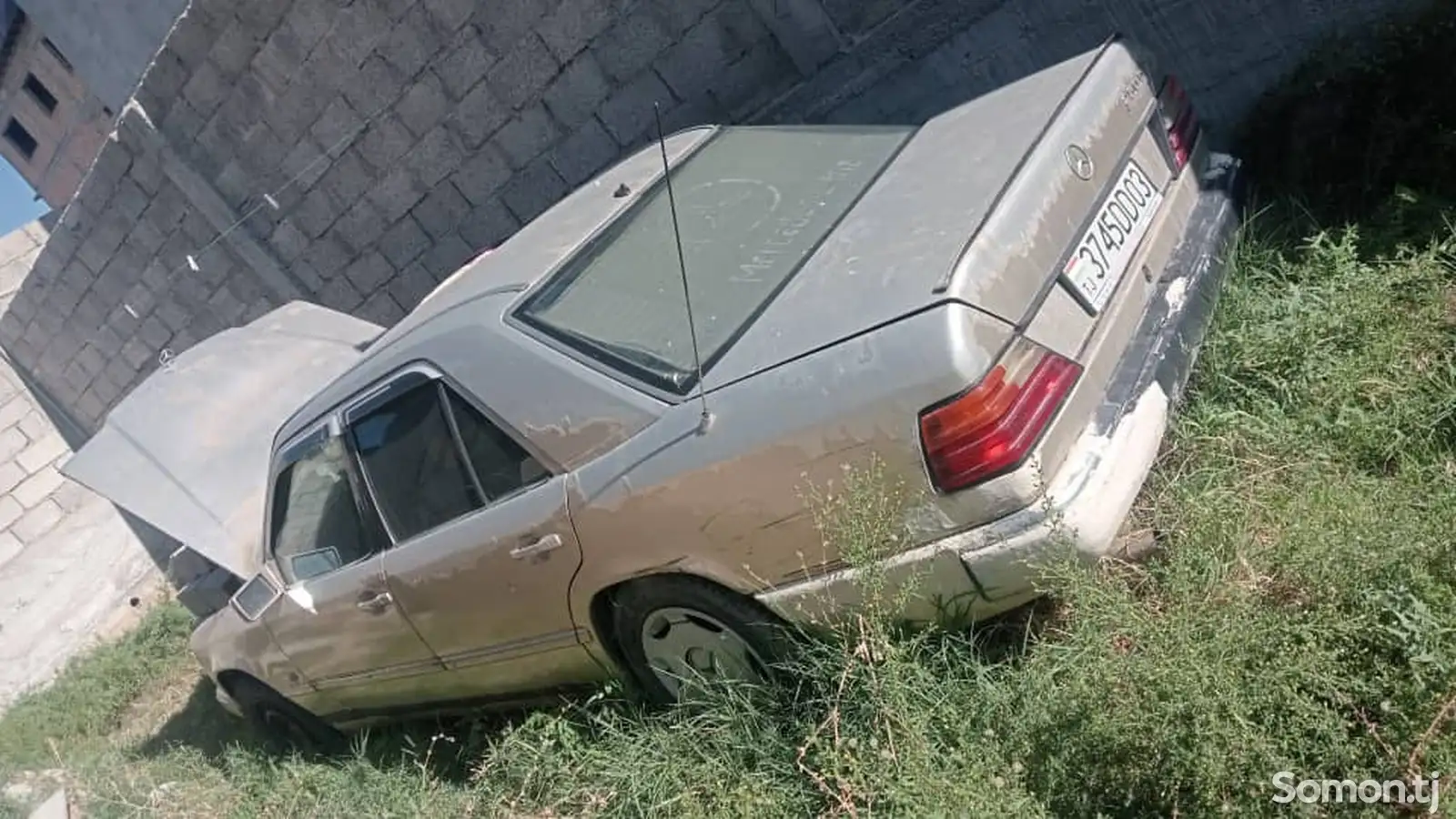 Mercedes-Benz W124, 1989-3