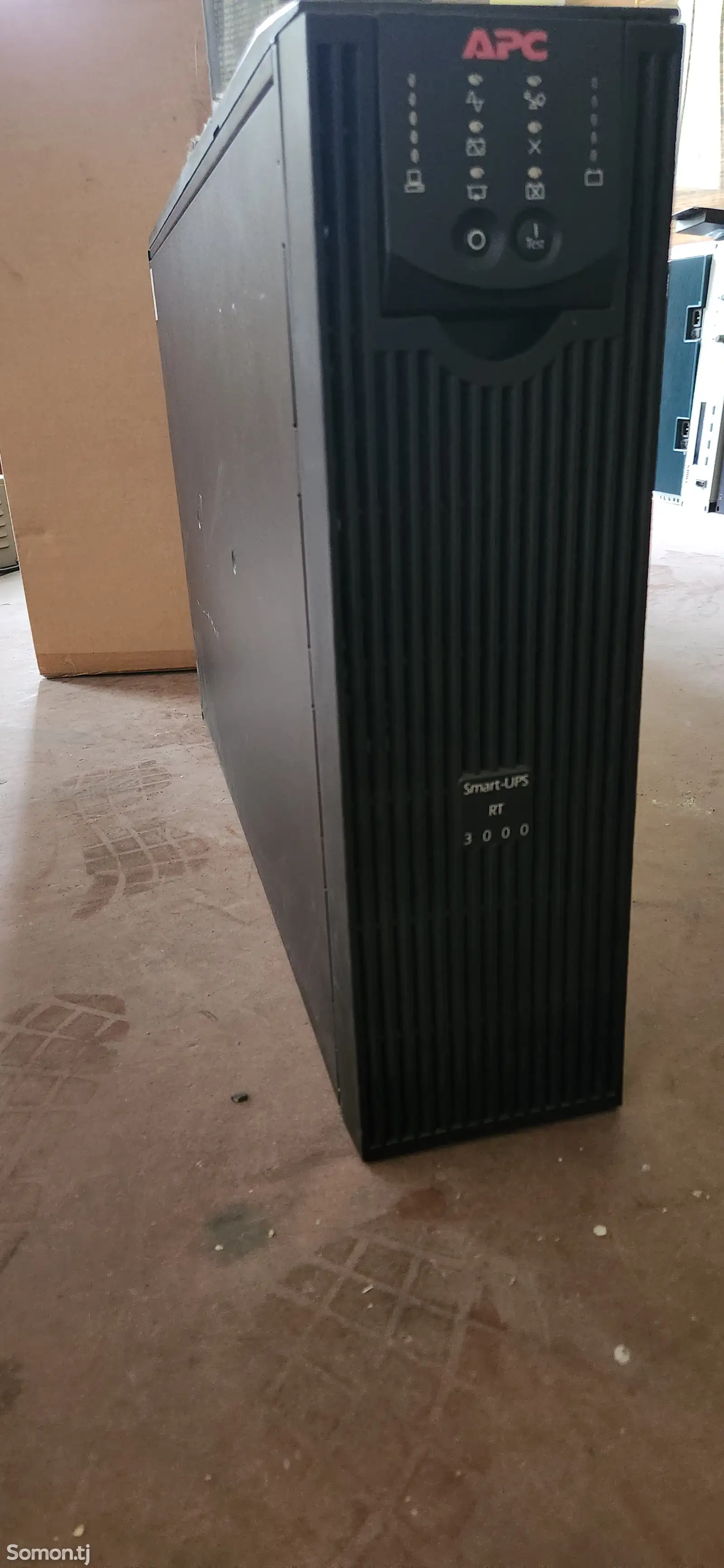 ИБП APC Smart-UPS RT 3000VA 230V-1