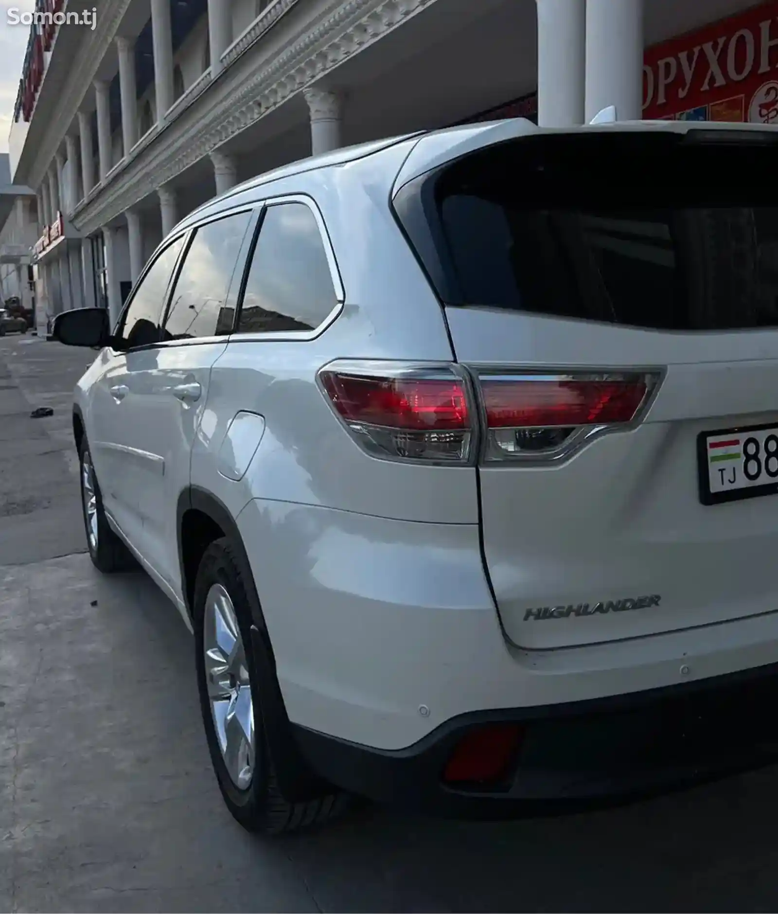 Toyota Highlander, 2015-12