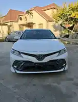 Toyota Camry, 2019-4