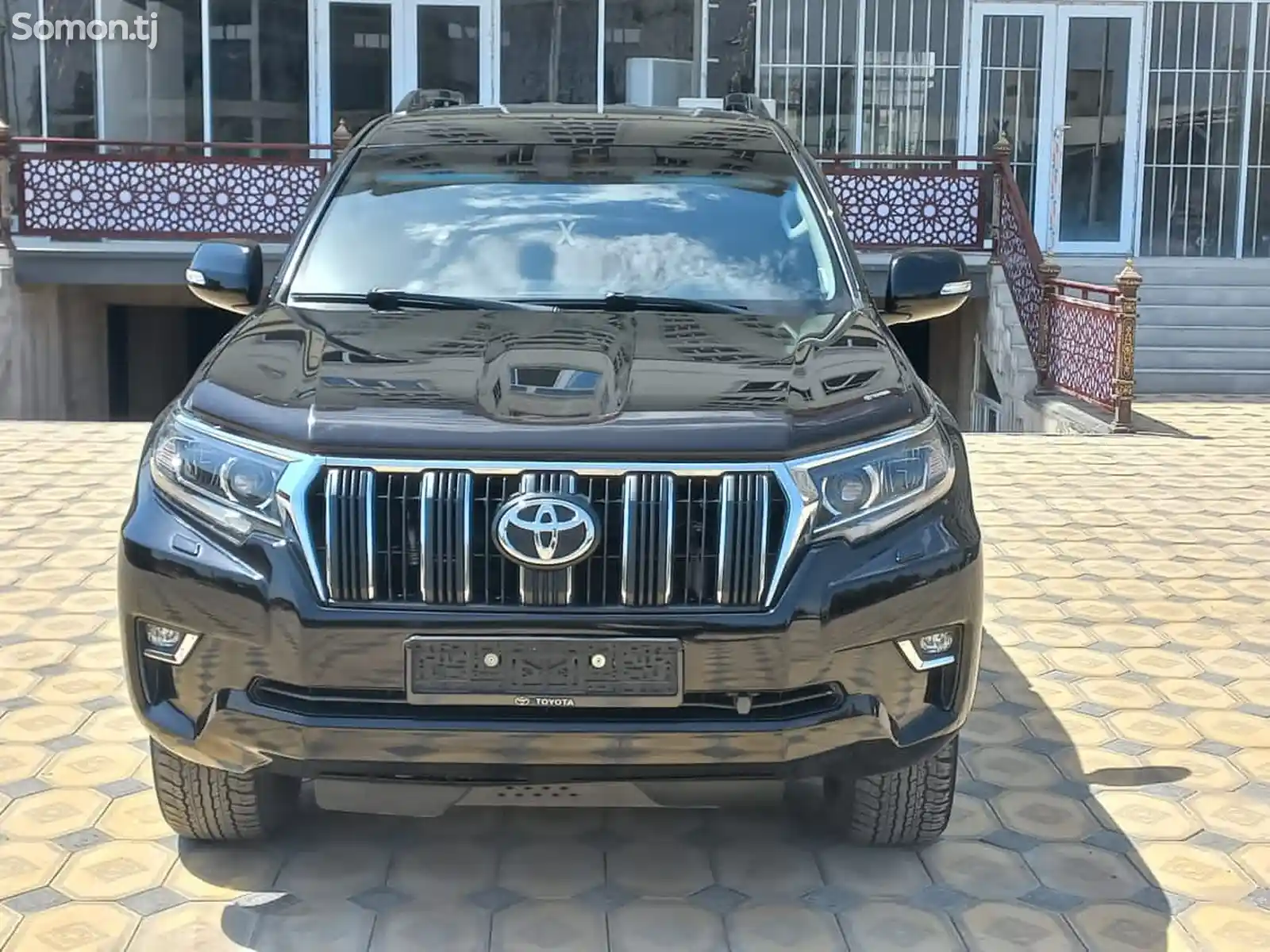 Toyota Land Cruiser, 2018-1