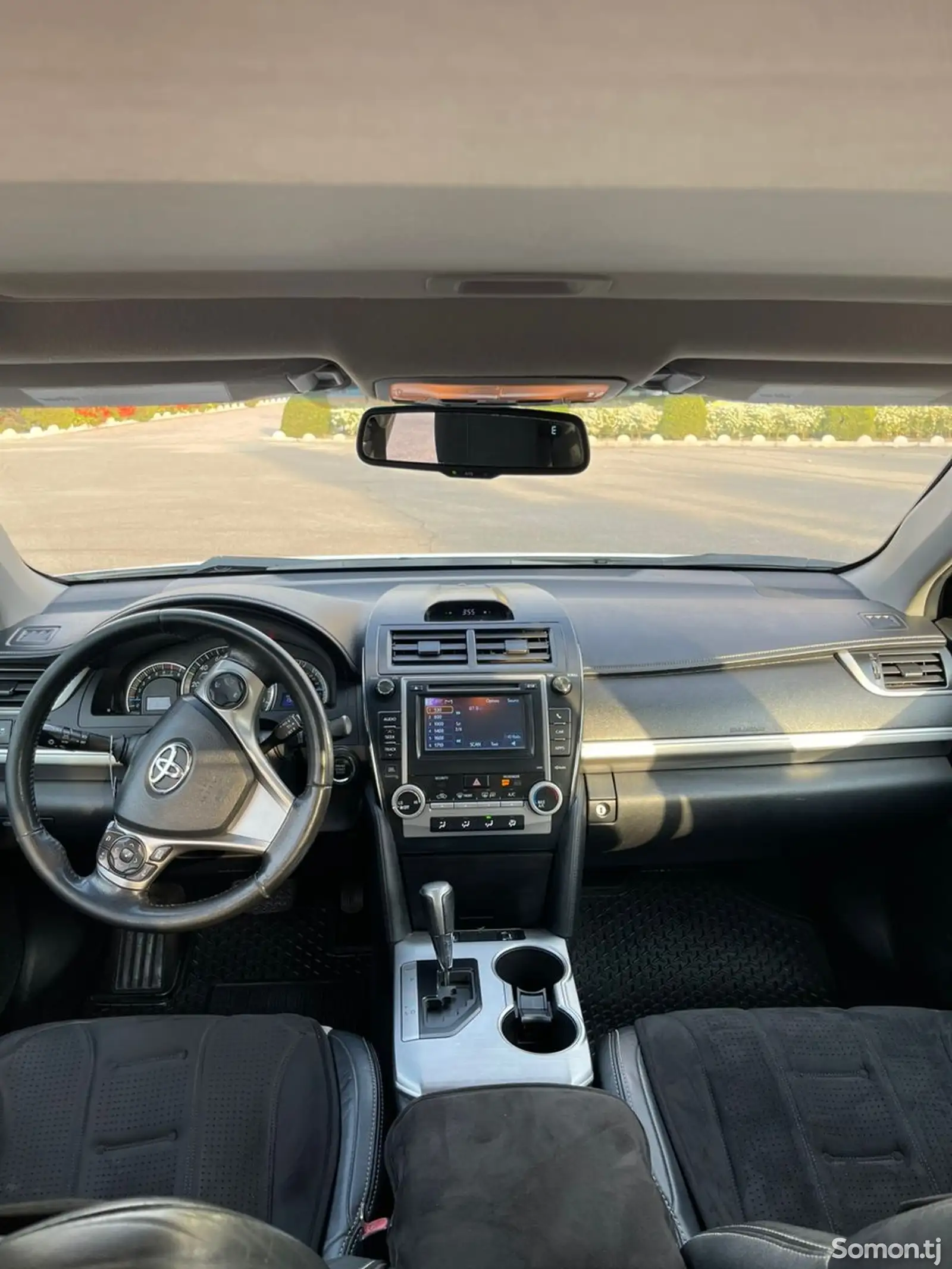 Toyota Camry, 2013-5