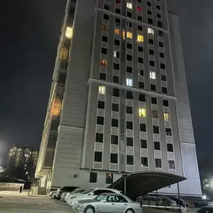 1-комн. квартира, Цокольный этаж, 45 м², 82мкр