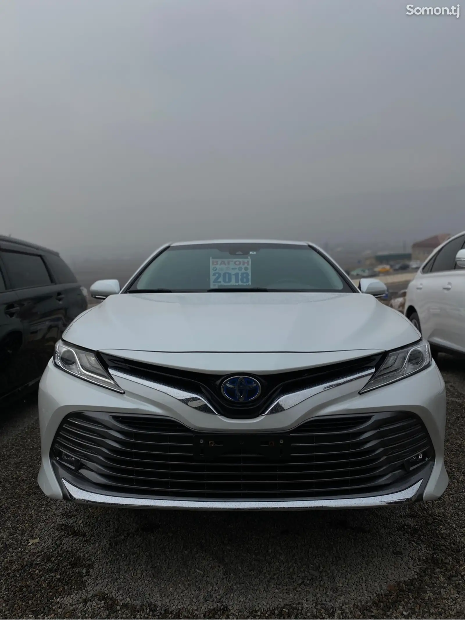 Toyota Camry, 2018-1