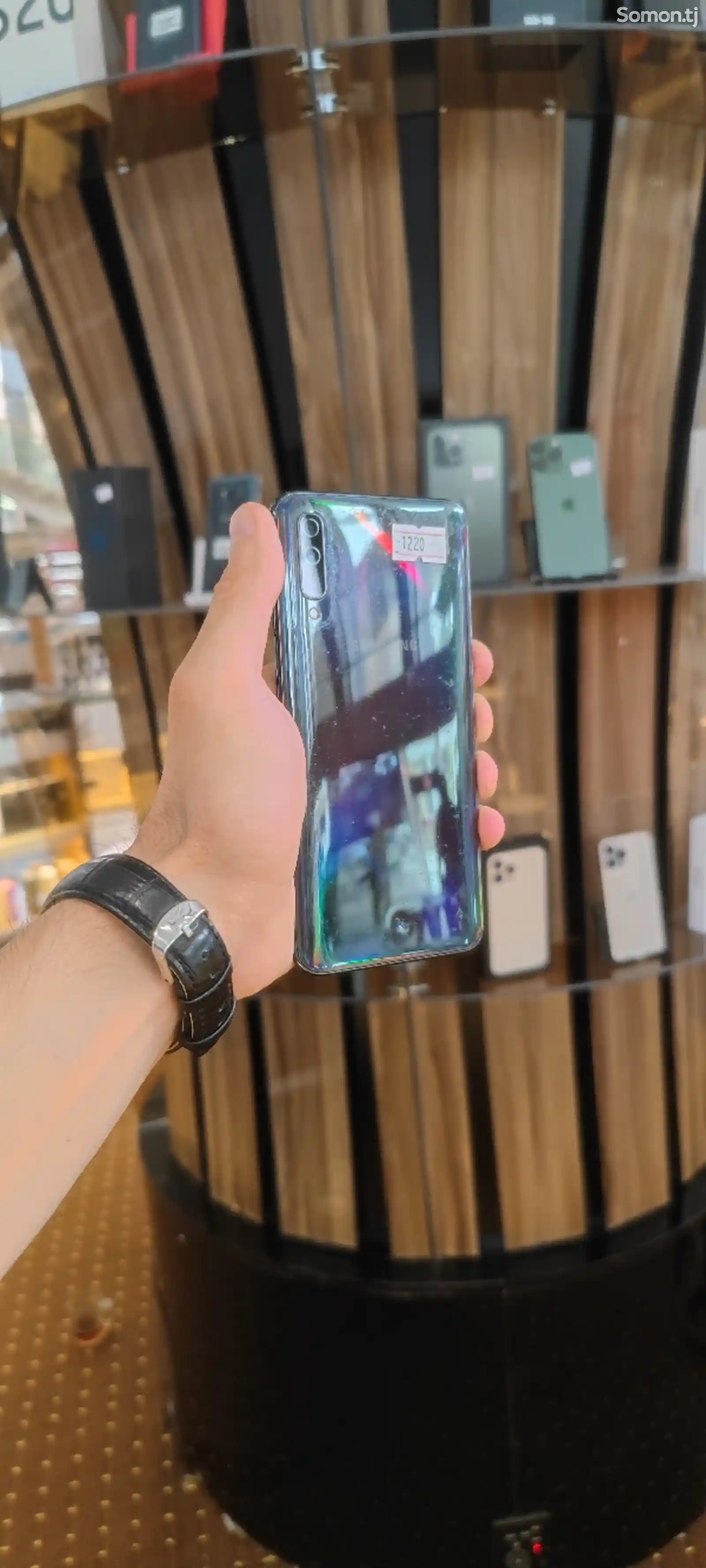 Samsung Galaxy A50-5