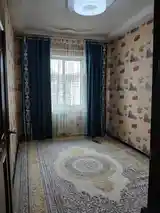 4-комн. квартира, 9 этаж, 90 м², Зарафшон 1-8