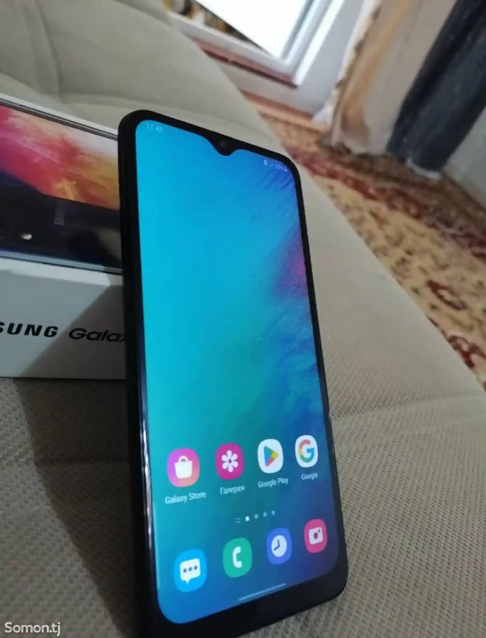 Samsung Galaxy A50-2