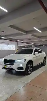 BMW X6, 2015-10