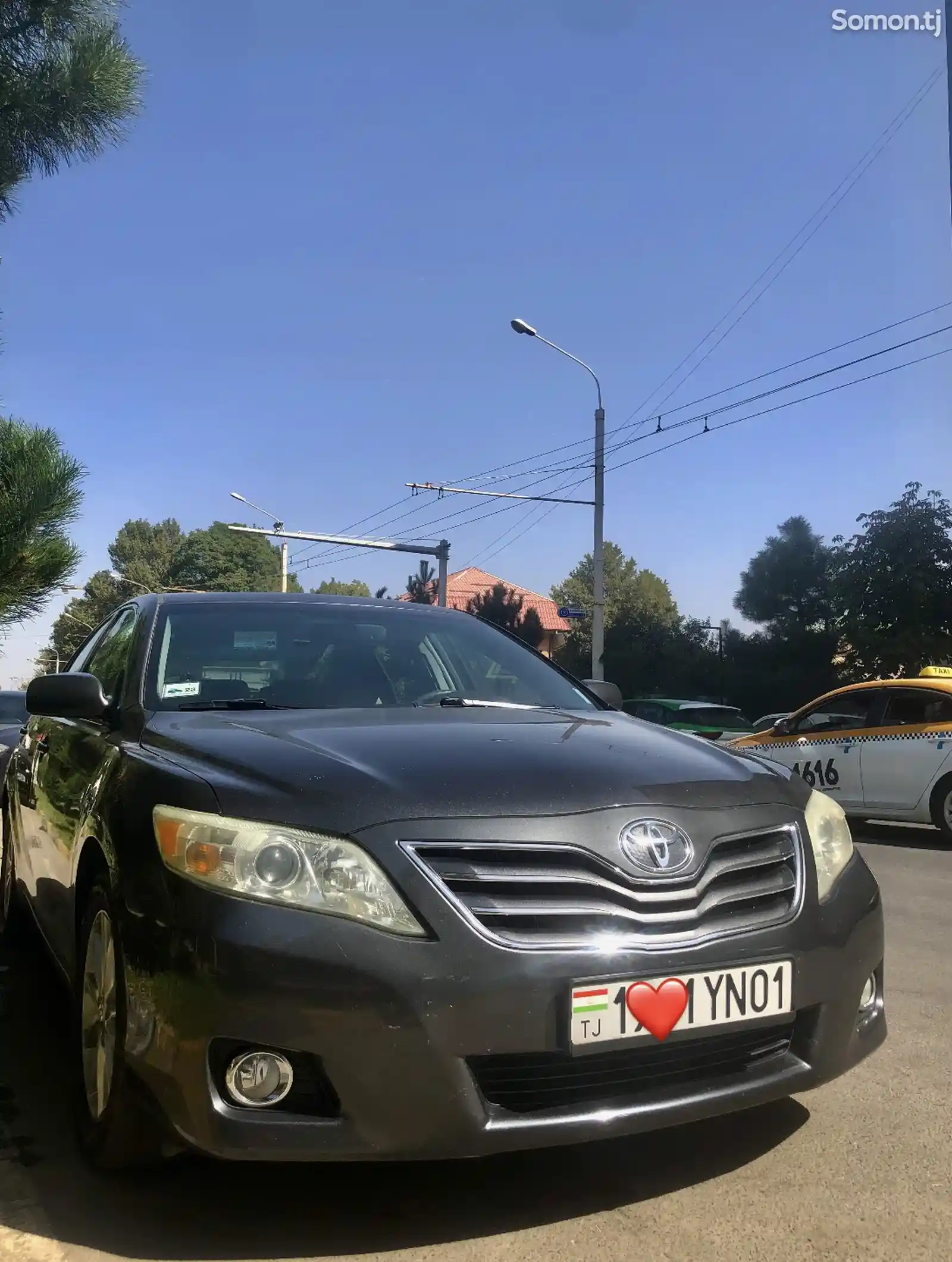 Toyota Camry, 2010-1