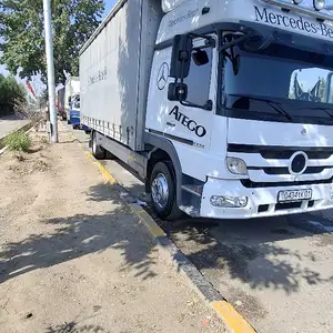 Бортовой грузовик Mercedes-Benz Atego, 2008