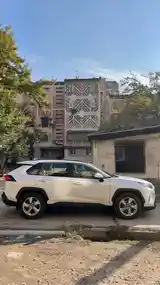 Toyota RAV 4, 2019-3