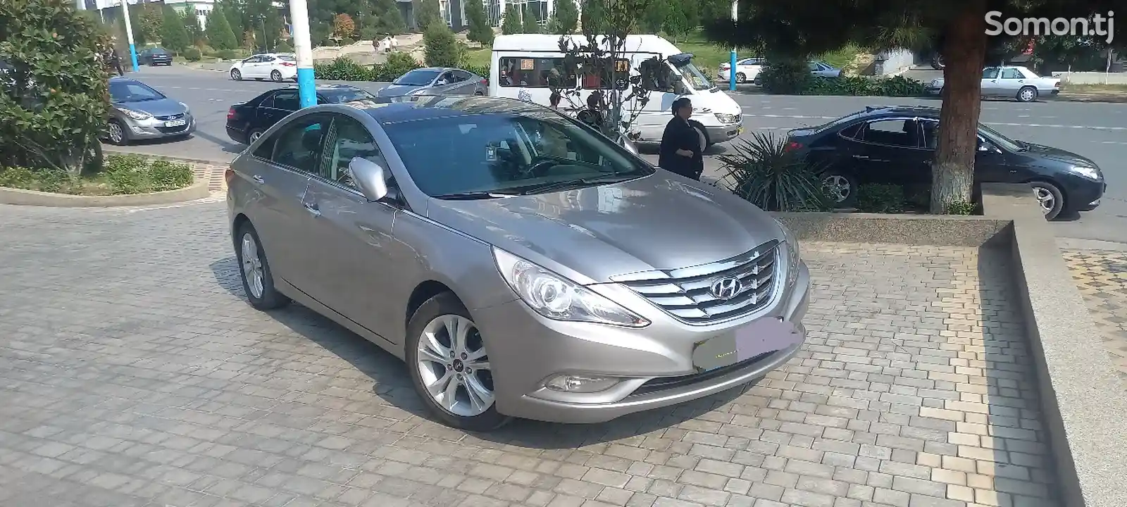 Hyundai Sonata, 2010-6