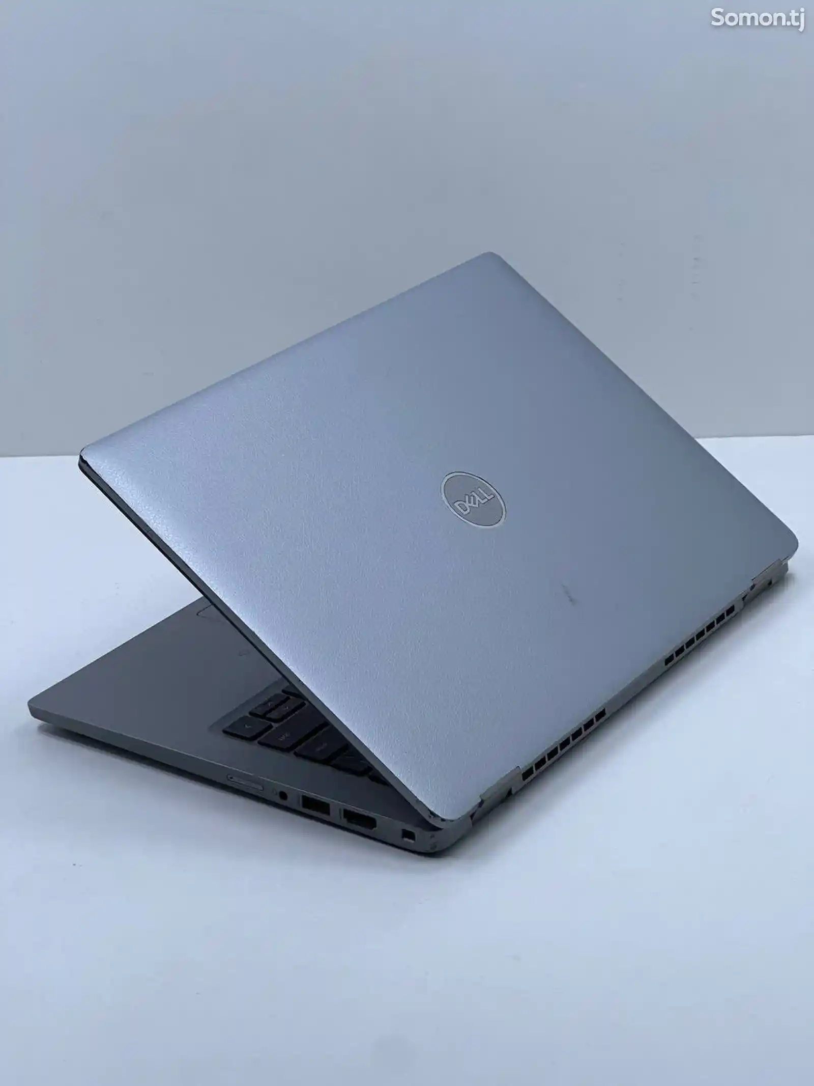 Ноутбук Dell Latitude 5320/i7-11th-1