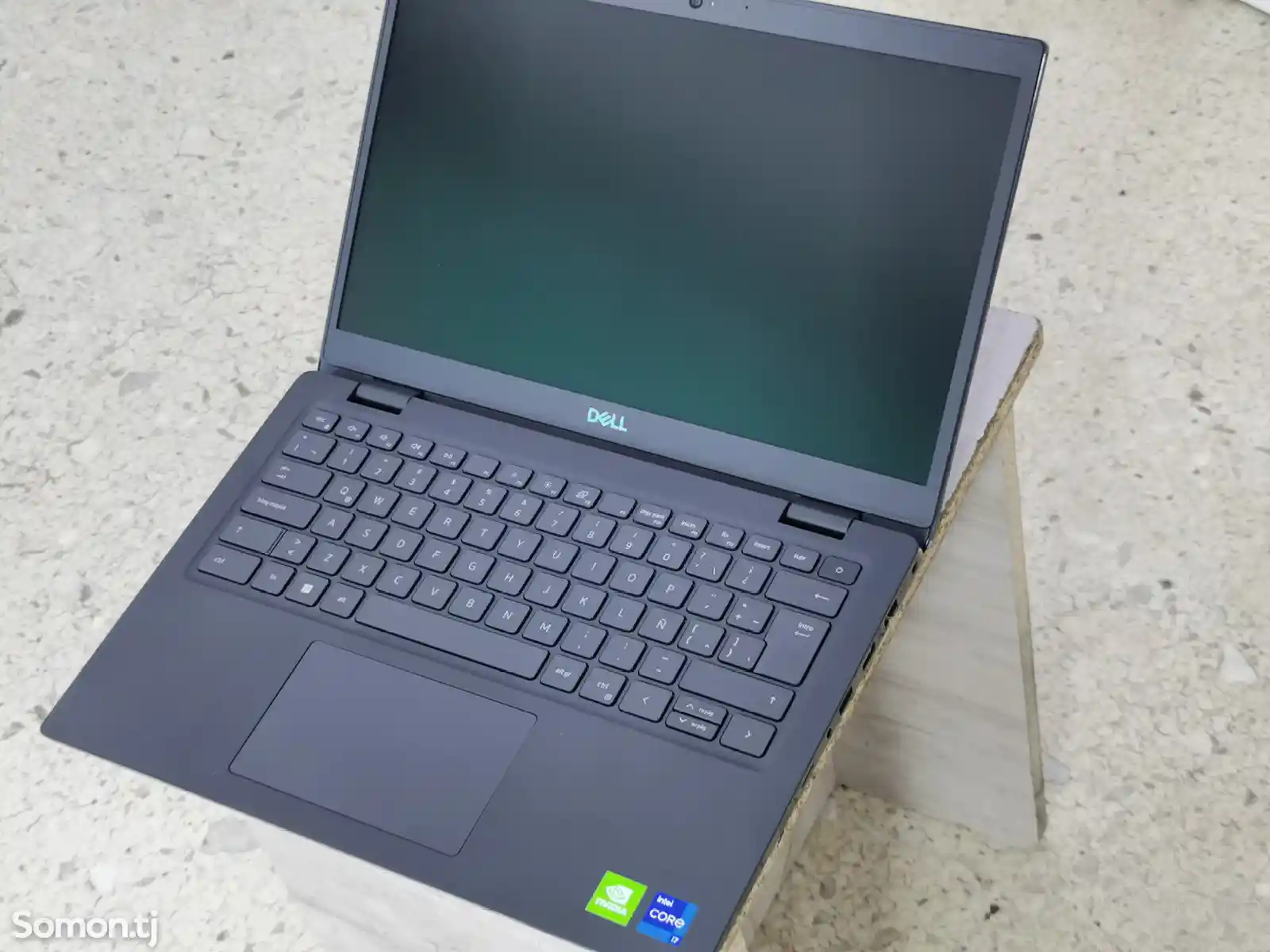 Ноутбук Dell i7 11th gen American Latitude-3