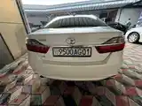 Toyota Camry, 2012-6