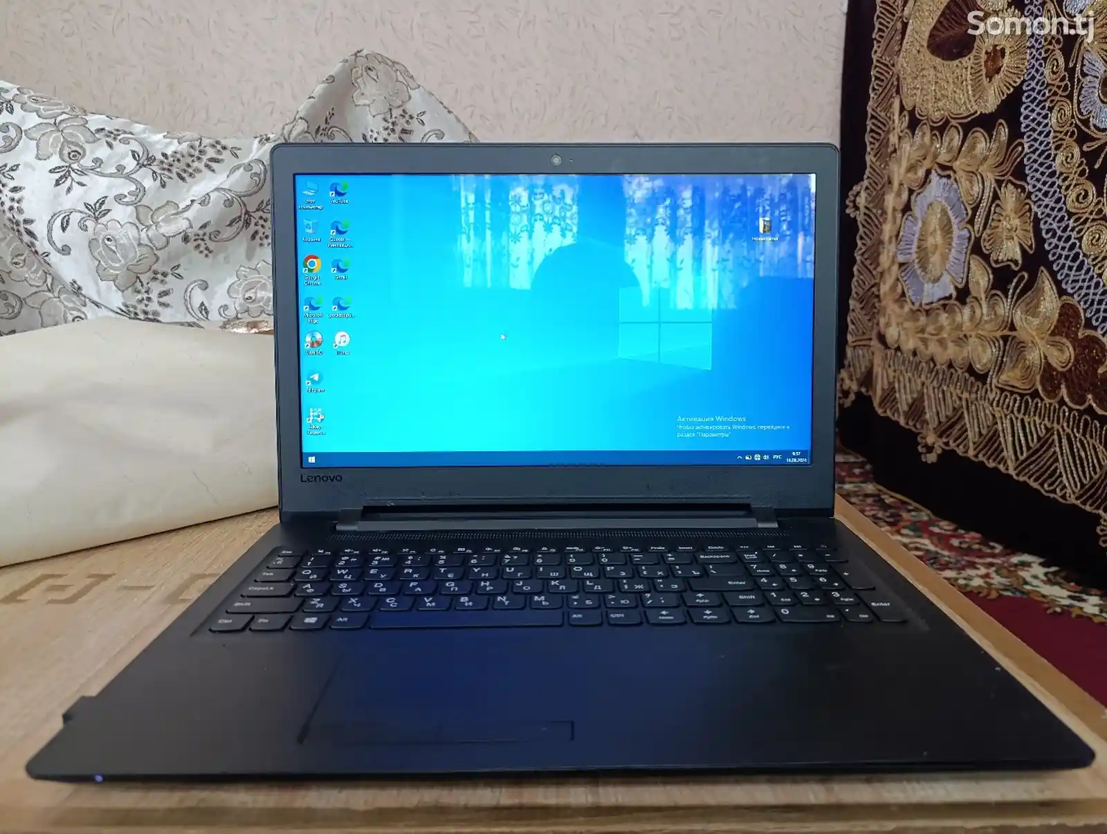 Ноутбук Lenovo-1