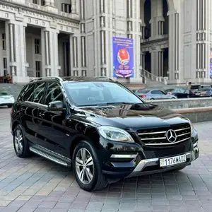 Mercedes-Benz ML class, 2012