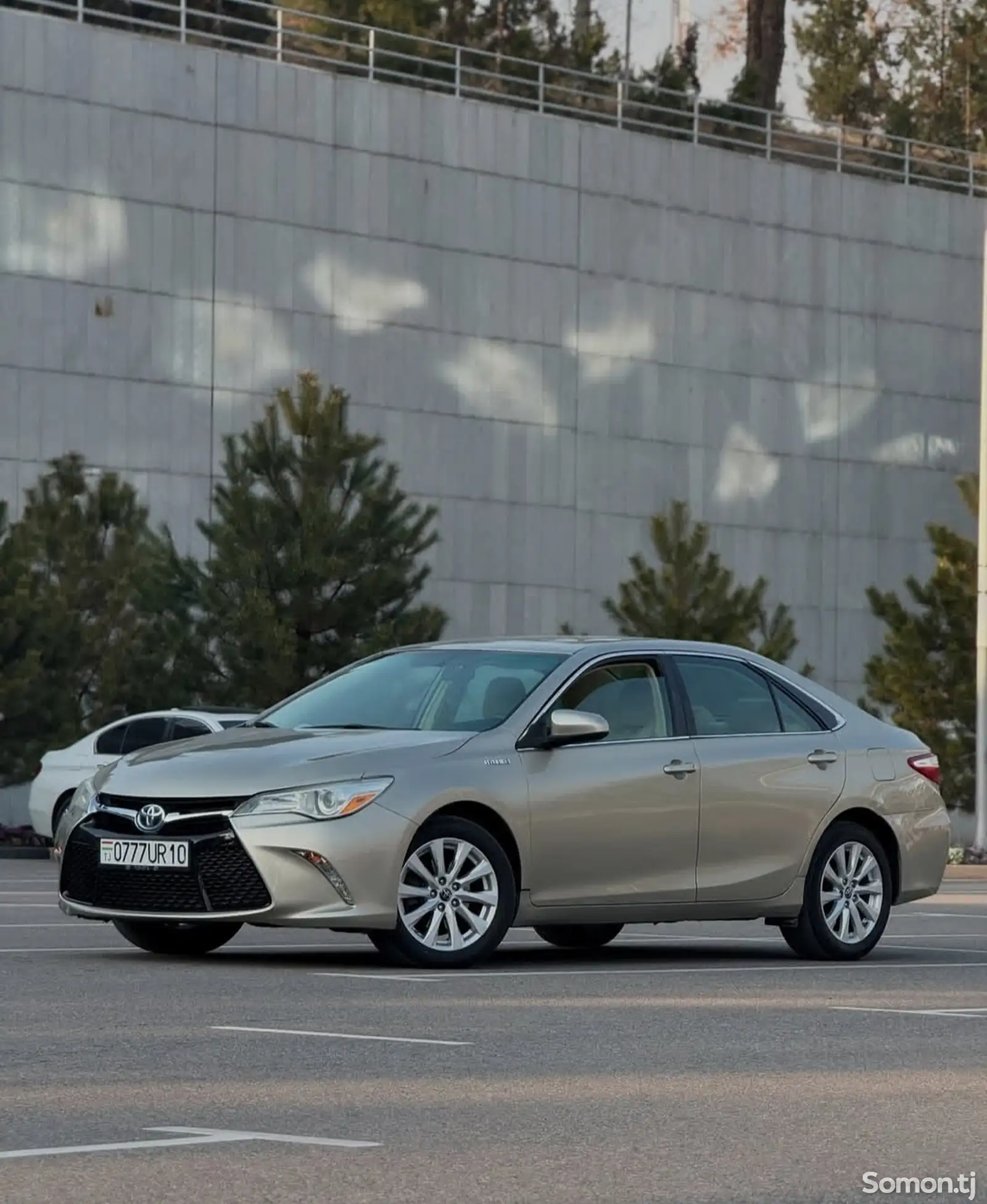 Toyota Camry, 2015-1