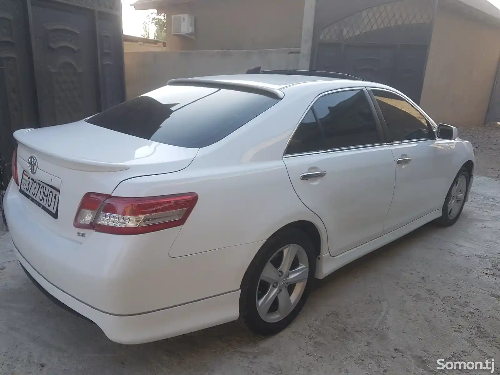 Toyota Camry, 2010-4