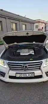 Lexus LX series, 2010-10