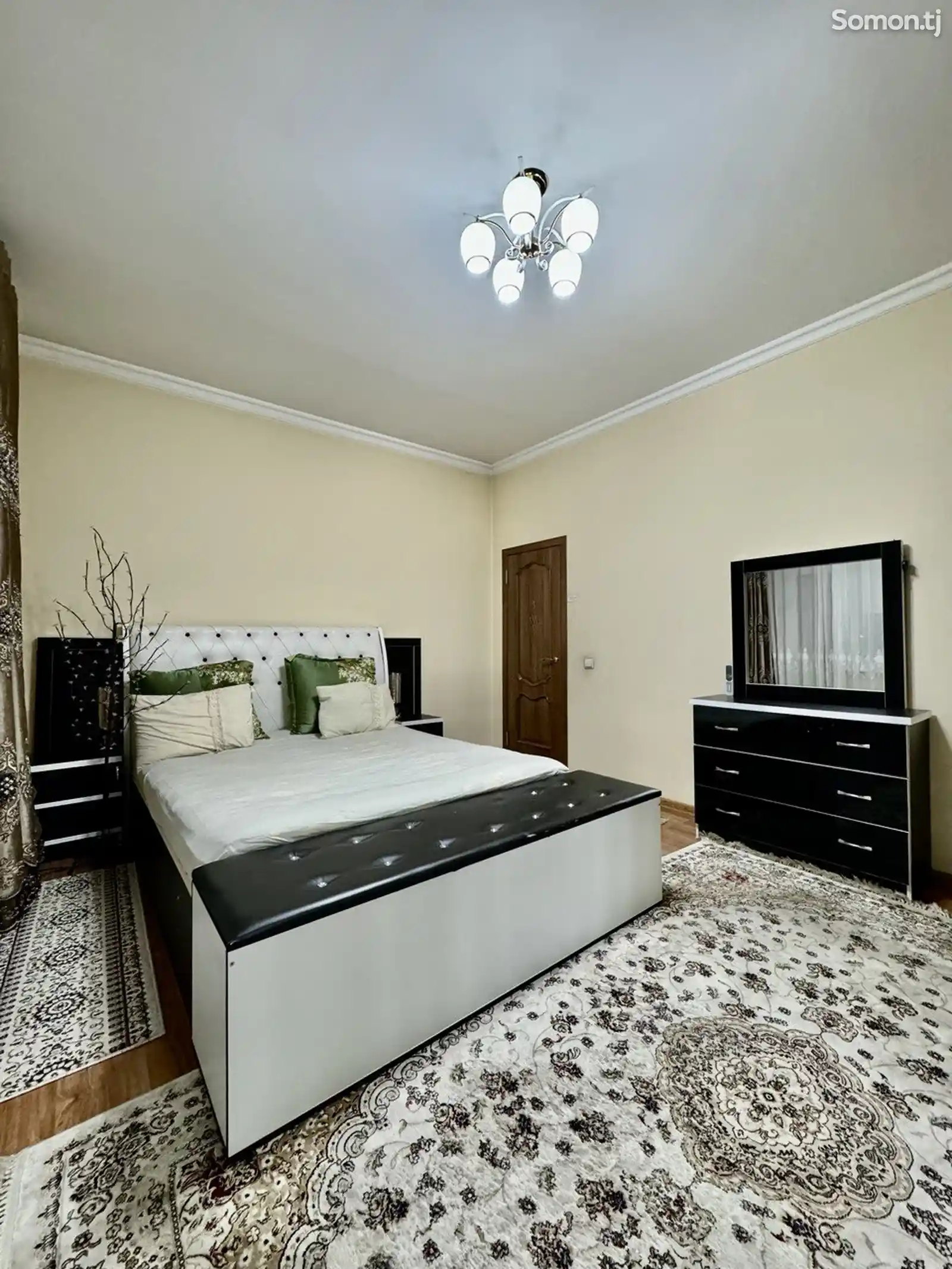 4-комн. квартира, 5 этаж, 210 м², Исмоили Сомони-9