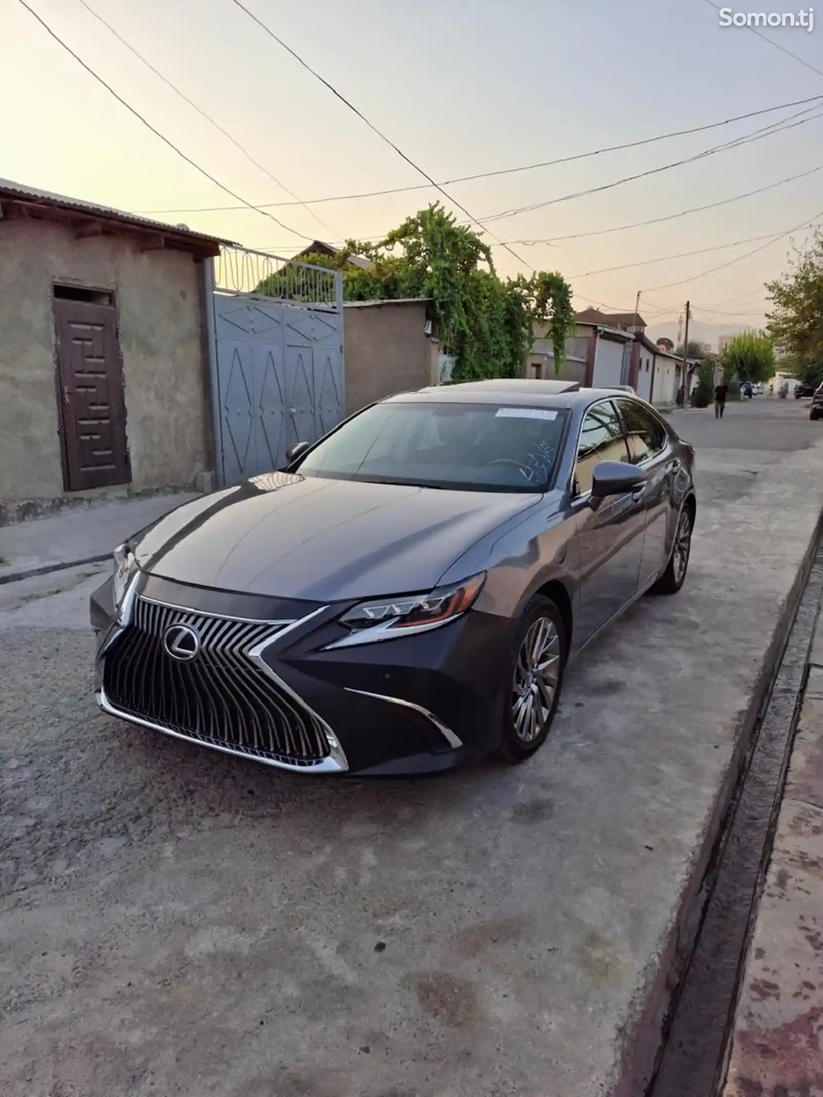 Lexus ES series, 2015-1