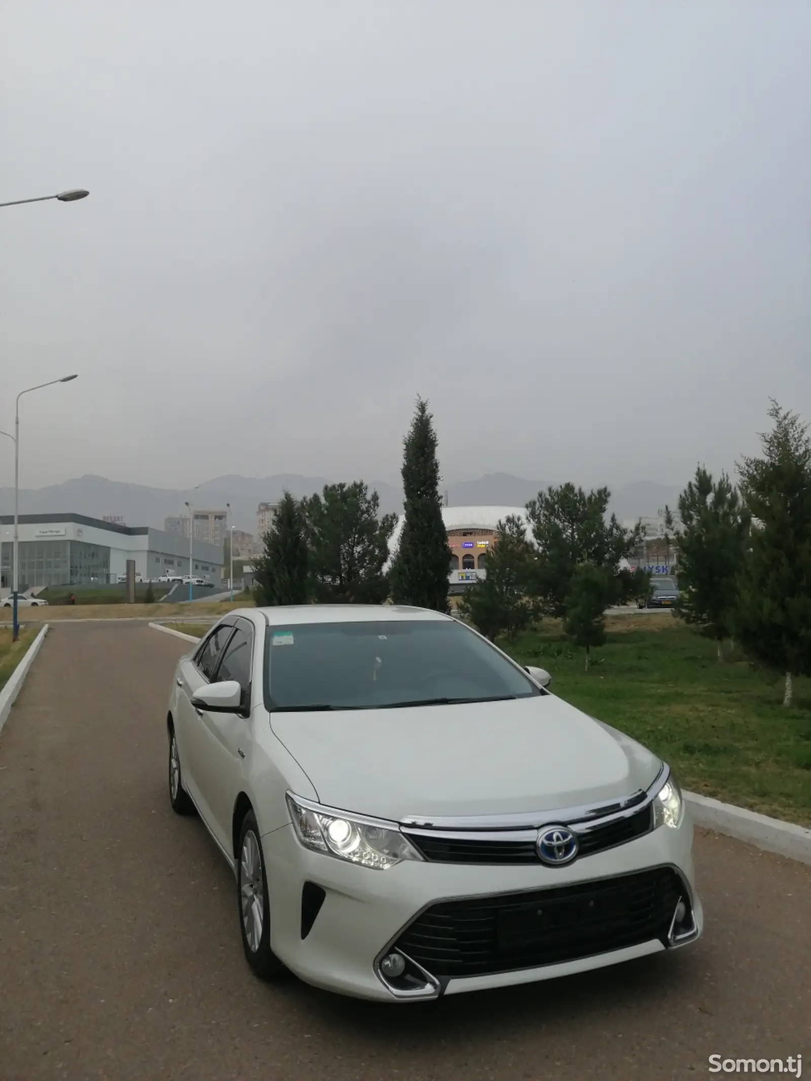 Toyota Camry, 2016-1