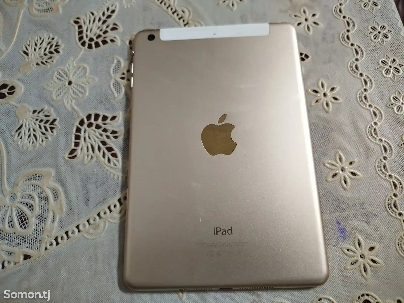 Планшет ipad mini 3g-2