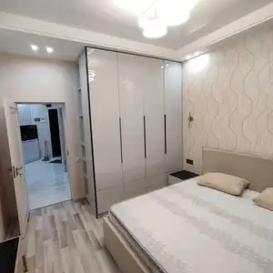 2-комн. квартира, 10 этаж, 58м², шохмансур