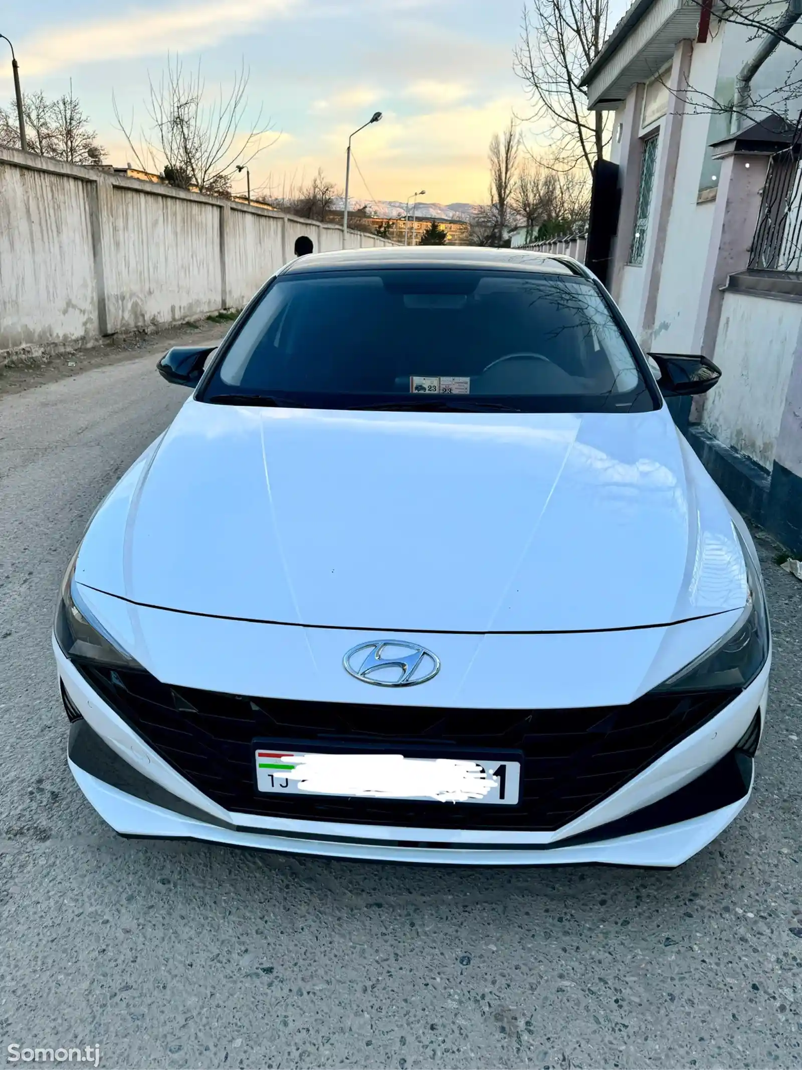 Hyundai Elantra, 2022-4