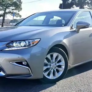 Lexus ES series, 2015