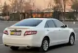 Toyota Camry, 2011-10