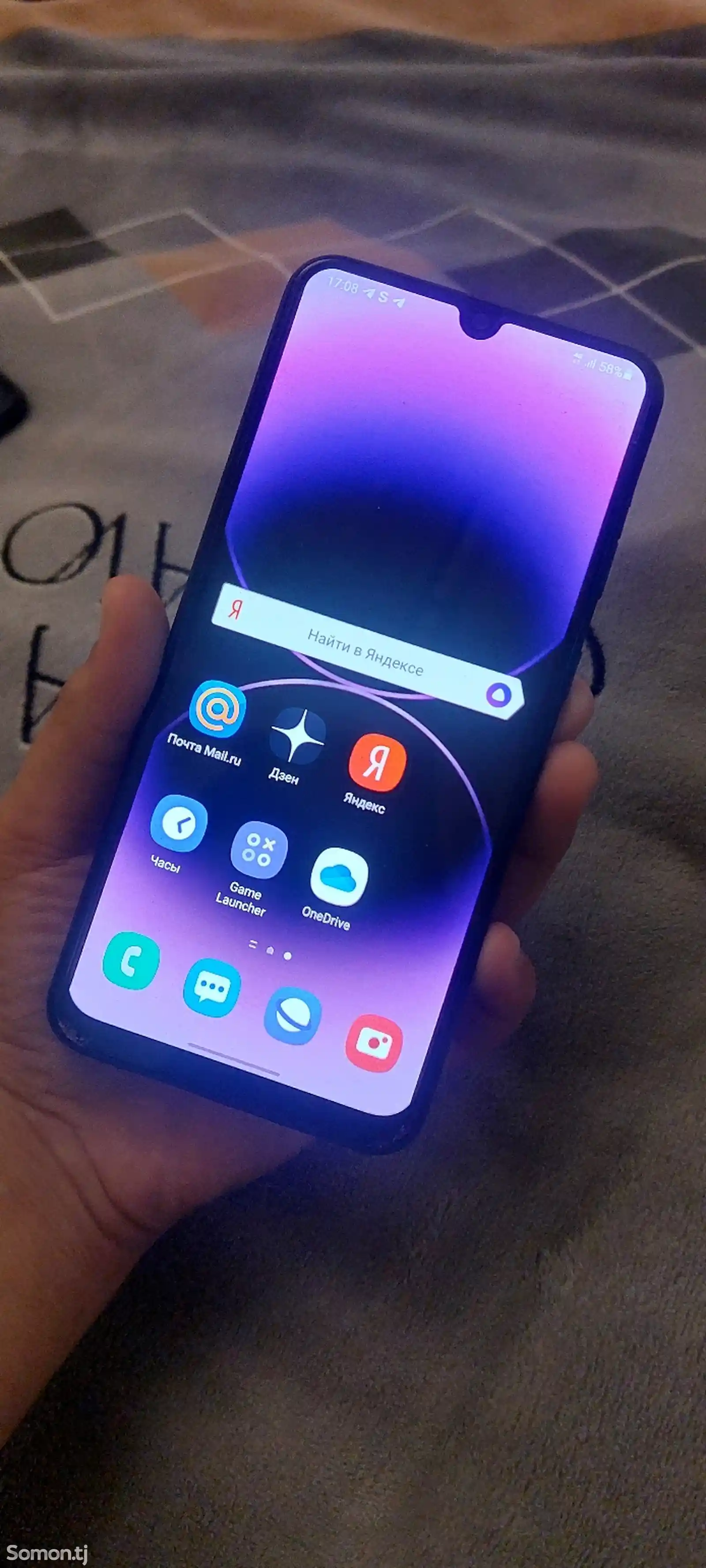 Samsung Galaxy A50-2