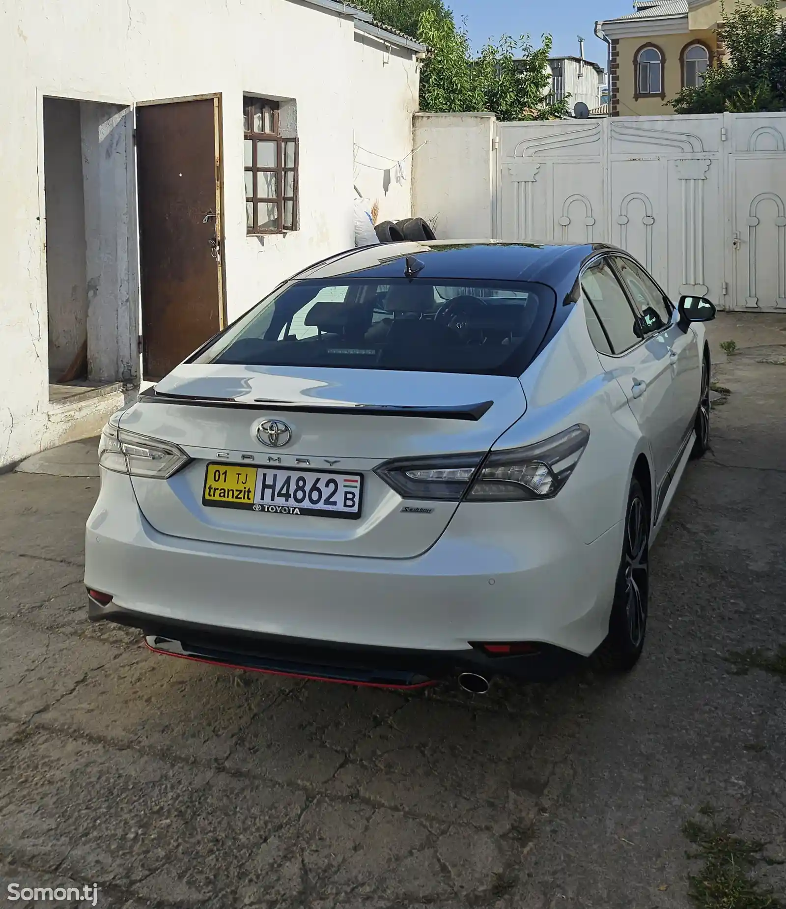 Toyota Camry, 2021-5