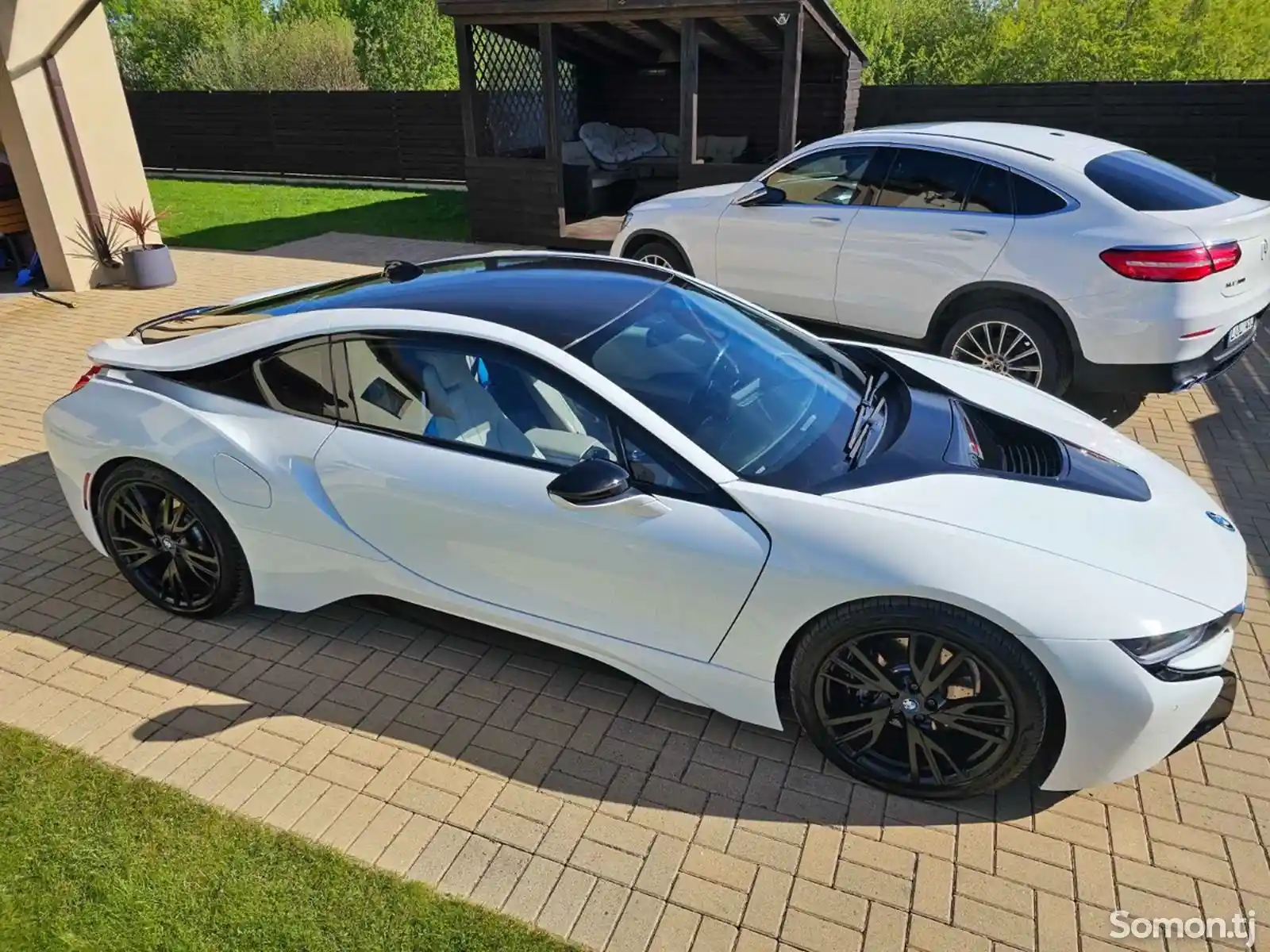 BMW i8, 2015-2