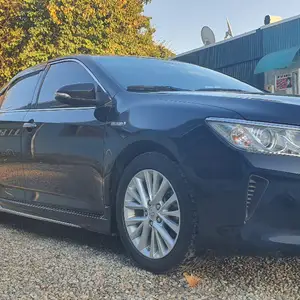 Toyota Camry, 2016