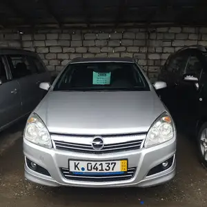 Opel Astra H, 2008