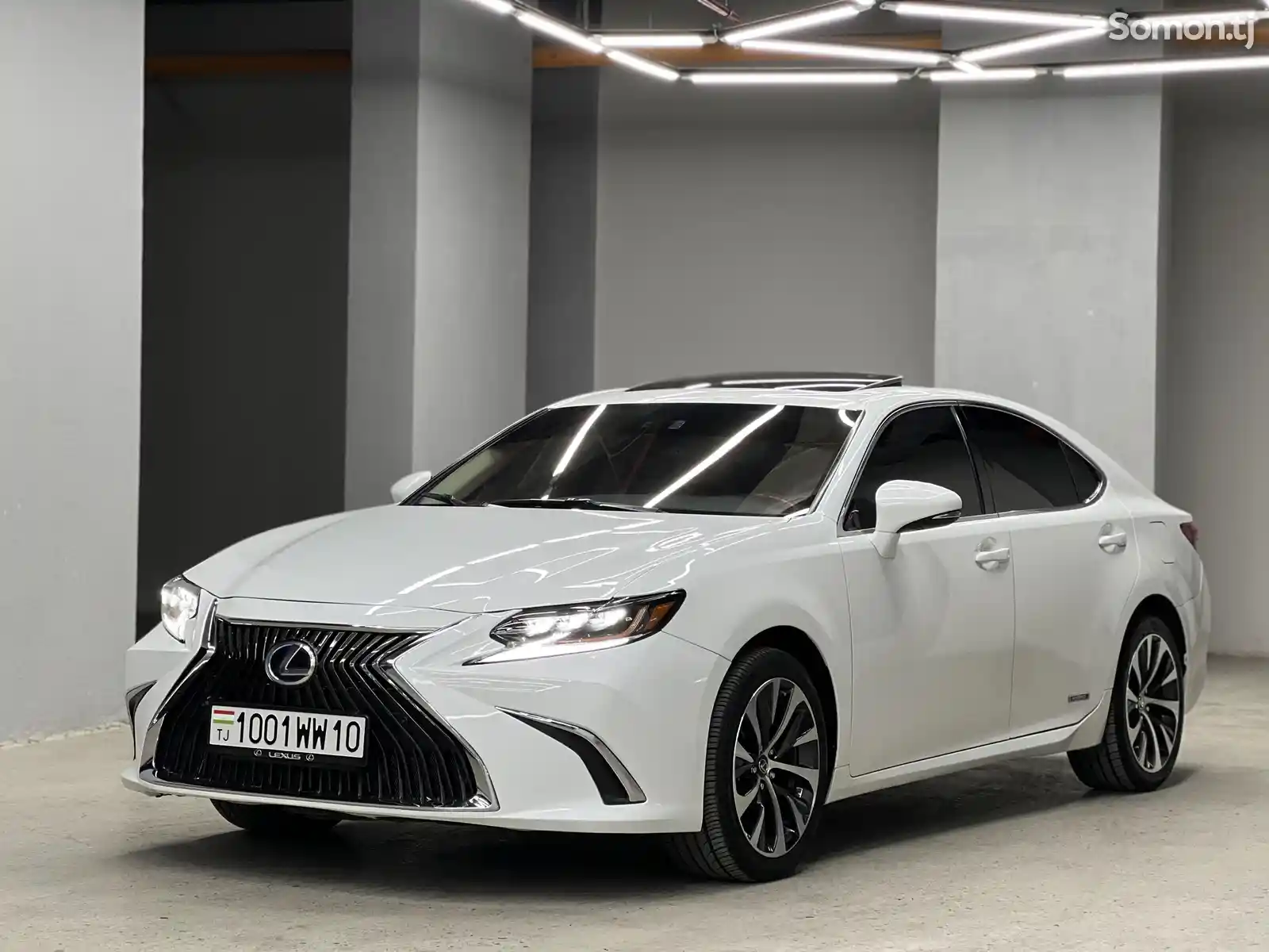 Lexus ES series, 2015-1