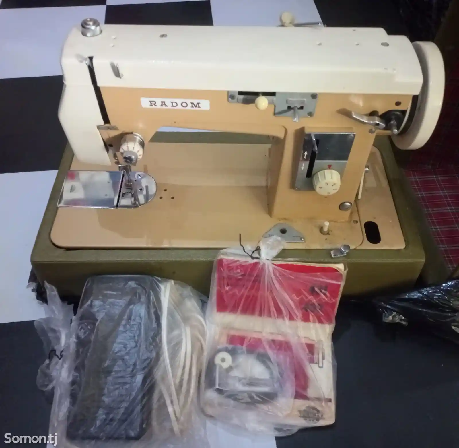 Швейная машинка Радом 432-6