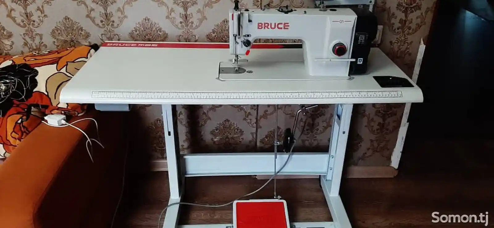 Швейная машина Bruce-3