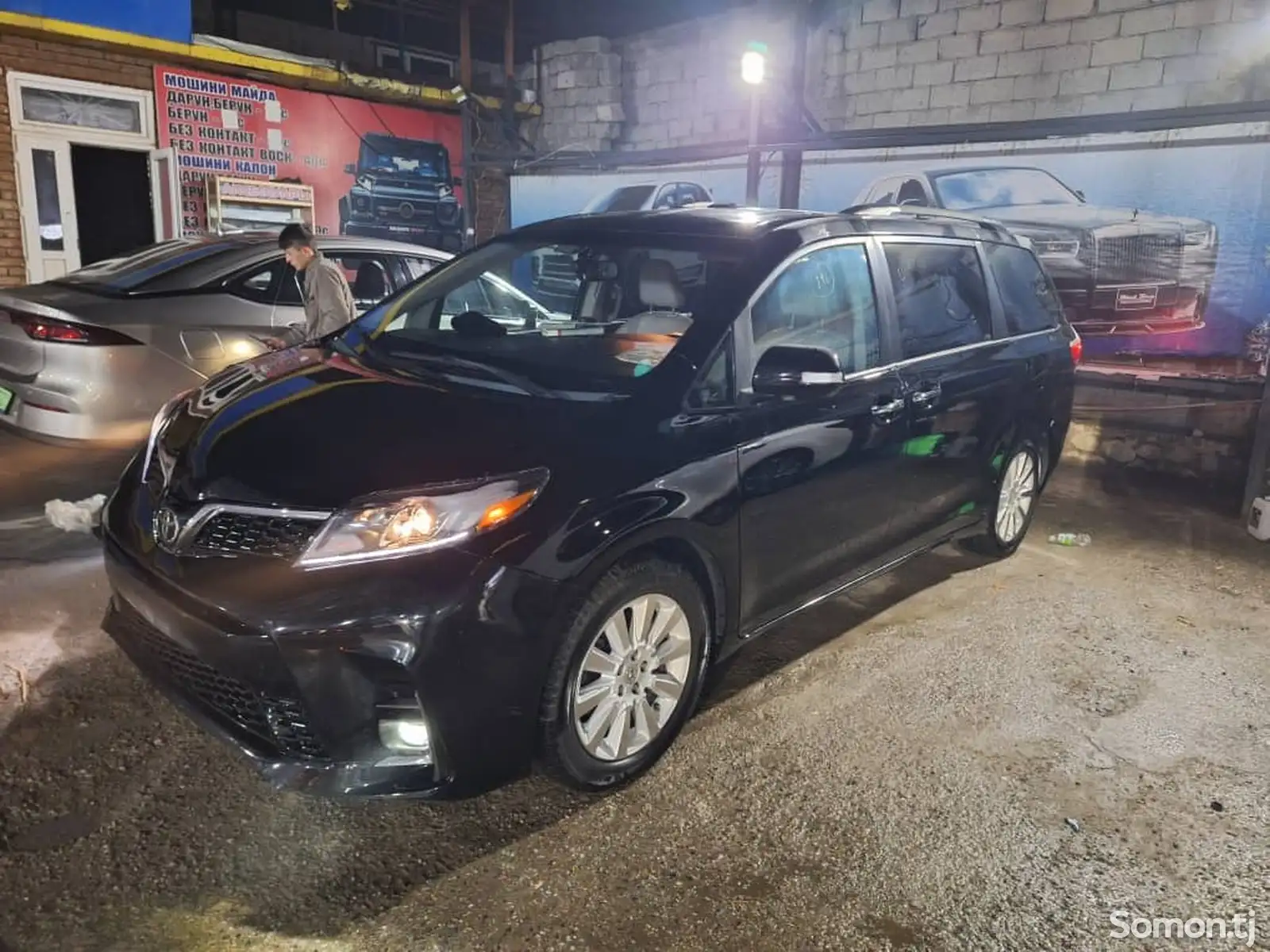 Toyota Sienna, 2015-1